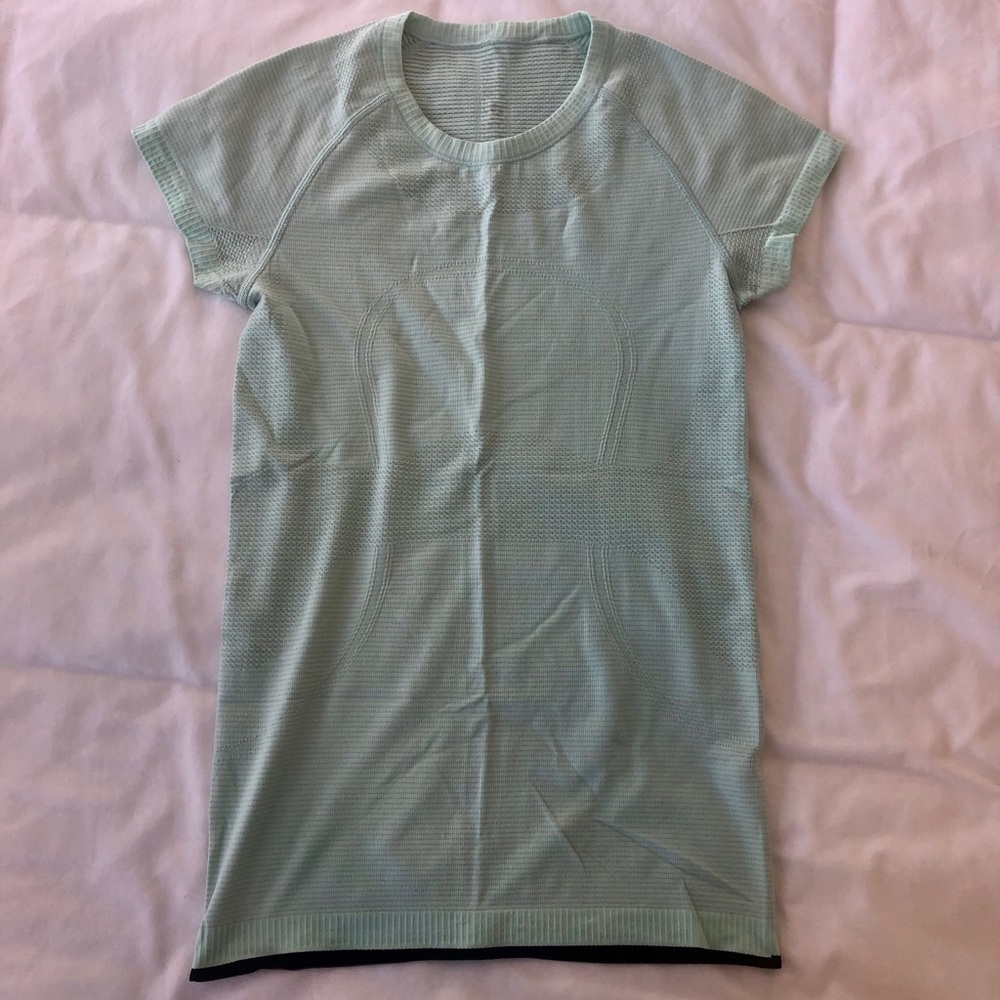 Lululemon Swiftly Tech Short Sleeve 2.0 Race